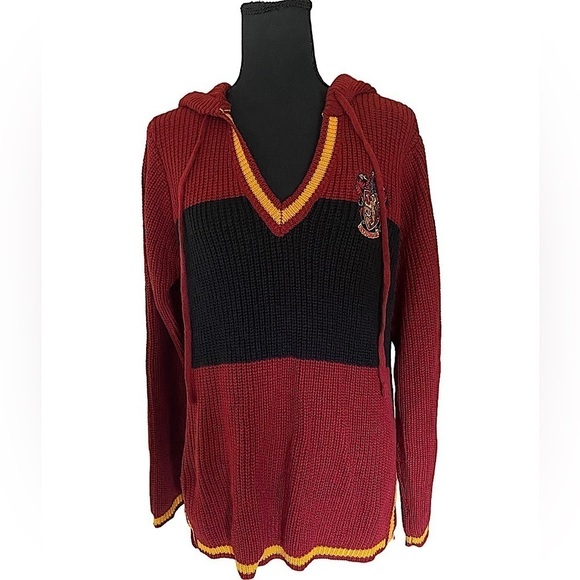 Harry Potter GRYFFYINDER Cardigan Knit Hooded Sweater Women’s Size Mediu… - Picture 10 of 11